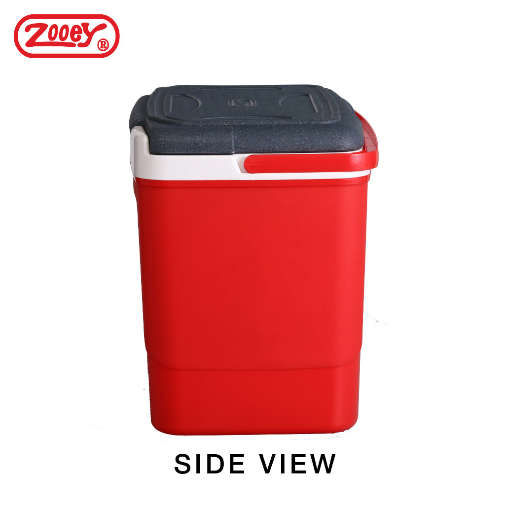 Zooey Polar Ice Box/Ice Cooler 35 Liters Stock No. 2019-M